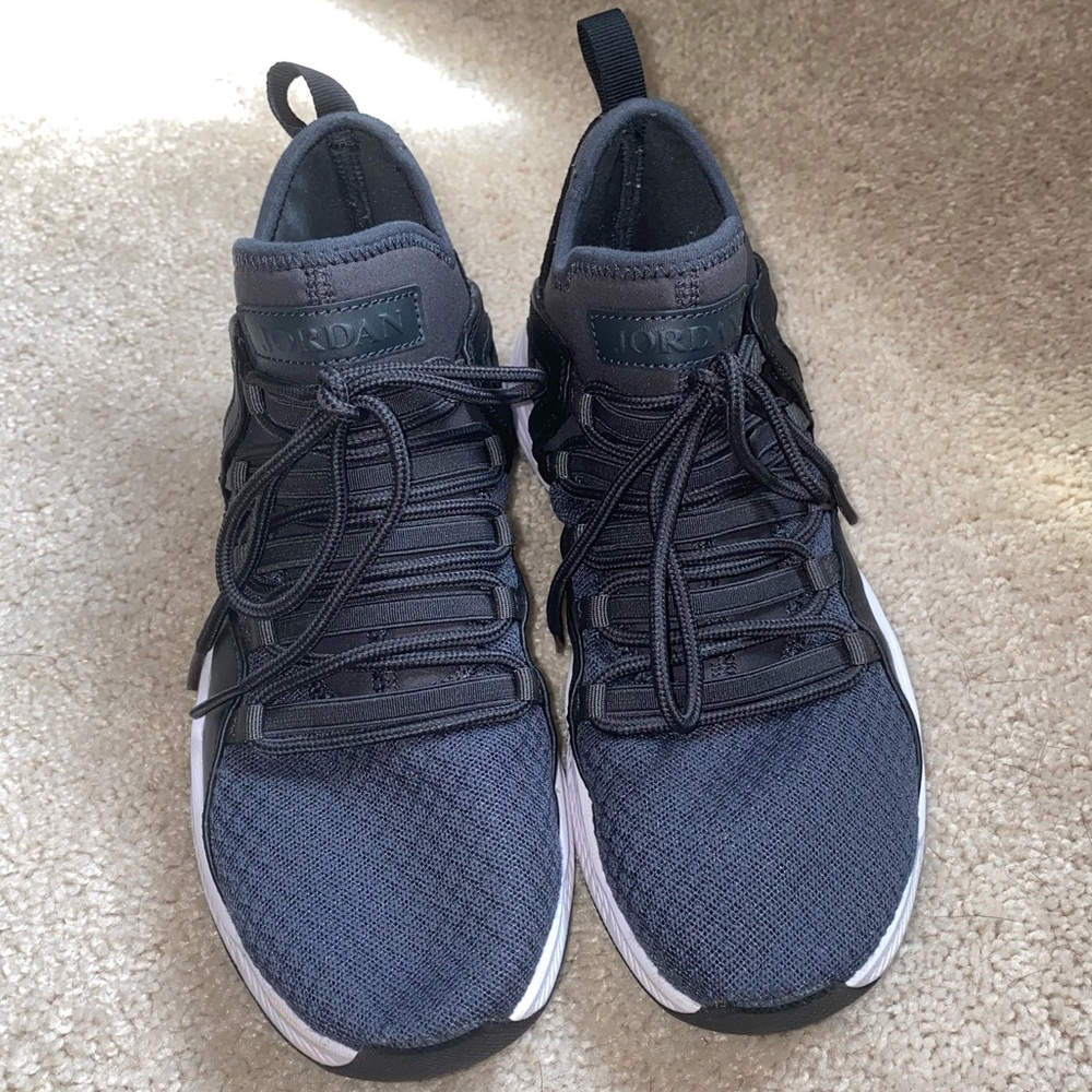Black Jordans 5.5Y/6-6.5 womens NWOT